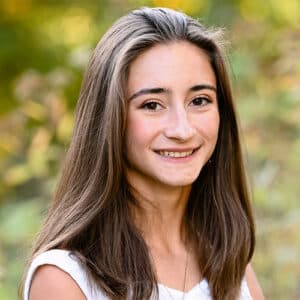 Lily Mize headshot